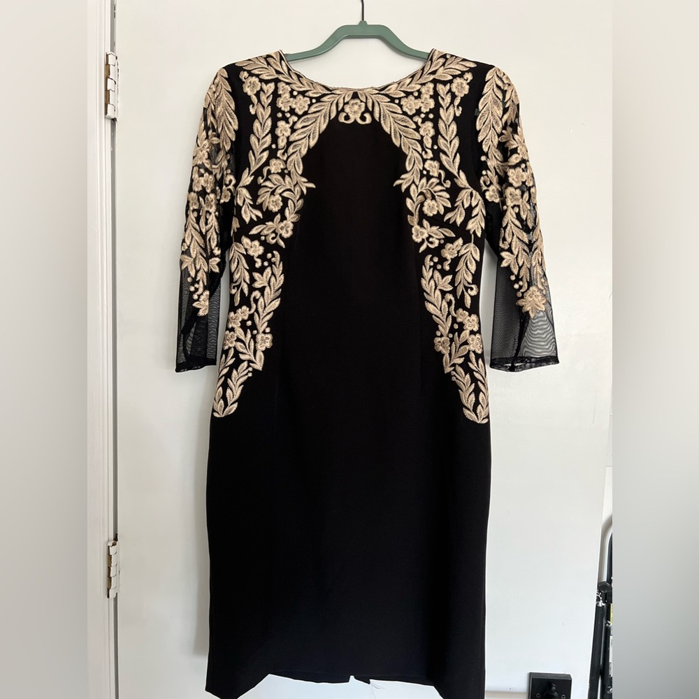 Cocktail dress. Worn twice and dry cleaned. Size 10.